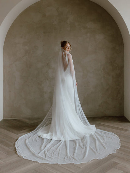 Chic Bridals Wedding Dresses Plain Veil with Organza Trim Danika Lace Dress | Ball Gowns Toronto  Wedding Gowns