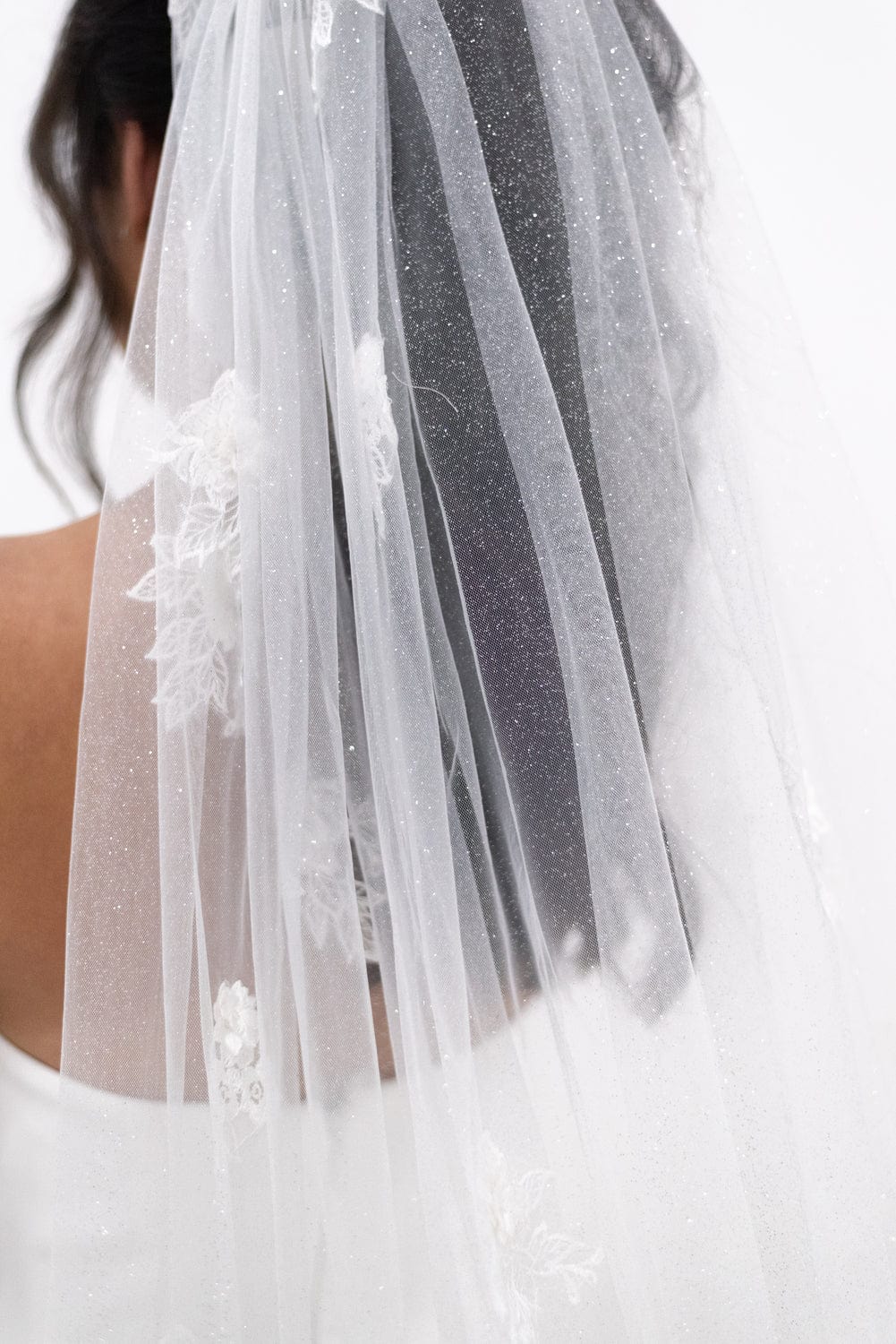 Chic Bridals Bridal Veils Devora Veil Wedding Gowns